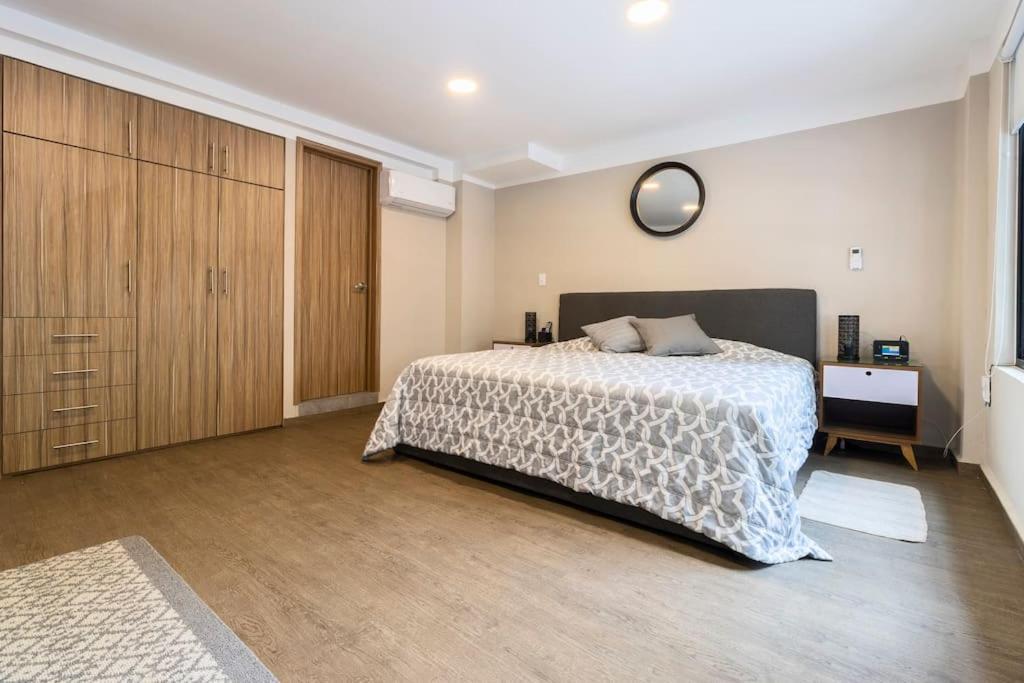 Casa vacanze 102 Centro 2bdrm 2bath Ac Rooftop Città del Messico
